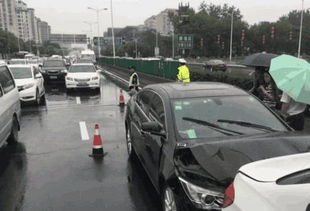 汽车追尾全损赔多少