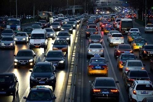 汽车跑高速标准多少