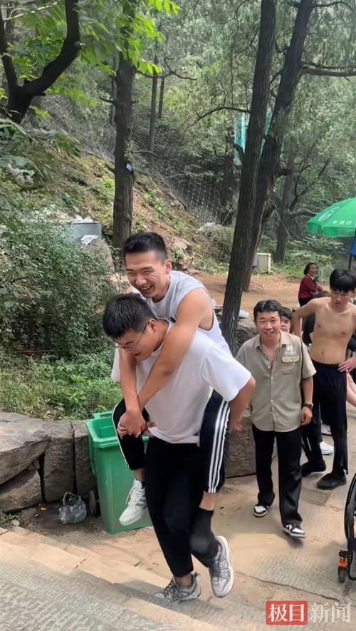 高位截瘫小伙实现“意念喝水”