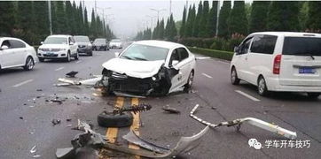 汽车车祸走保险赔多少