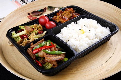 盒饭姐骂浪费顾客后生意更火爆了
