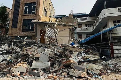 缅甸强震已致该国3301人死亡