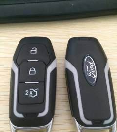 汽车钥匙换个多少钱