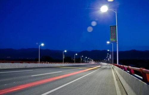 汽车路灯重新点亮多少钱