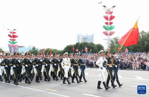 解放军仪仗司礼大队亮相越南